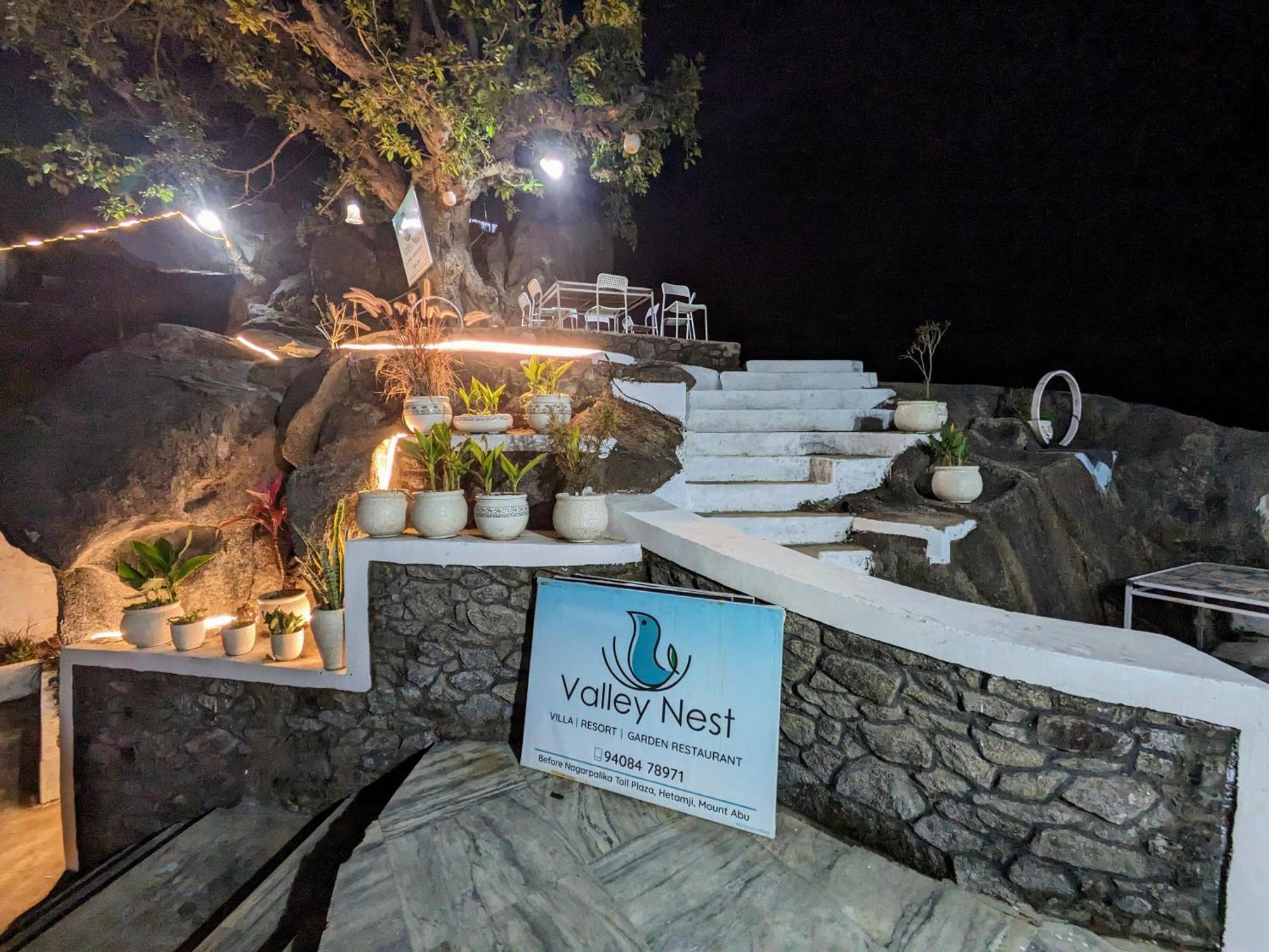 מאונט אבו Valley Nest For 6-12 Pax מראה חיצוני תמונה